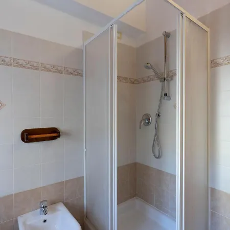 Luca By Interhome Lejlighed Onzo